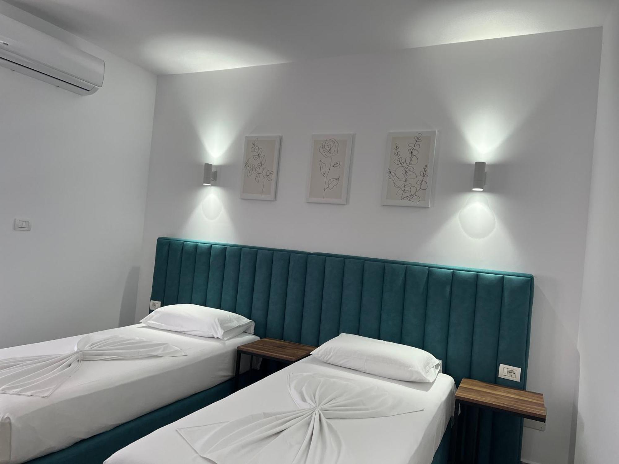 שקודר Hotel Floga מראה חיצוני תמונה