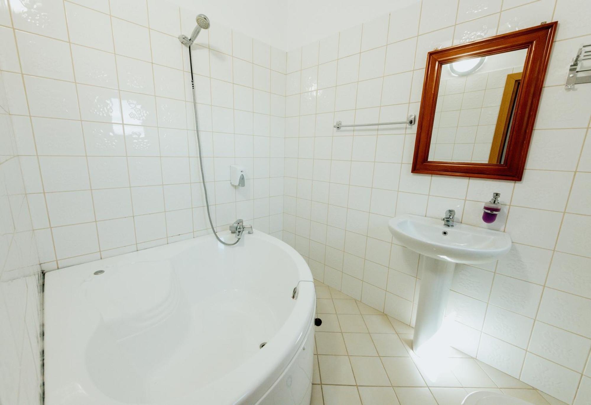 שקודר Hotel Floga מראה חיצוני תמונה