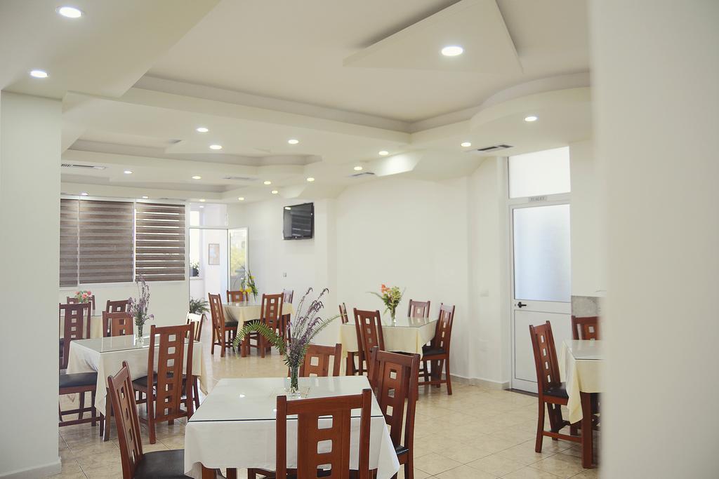 שקודר Hotel Floga מראה חיצוני תמונה